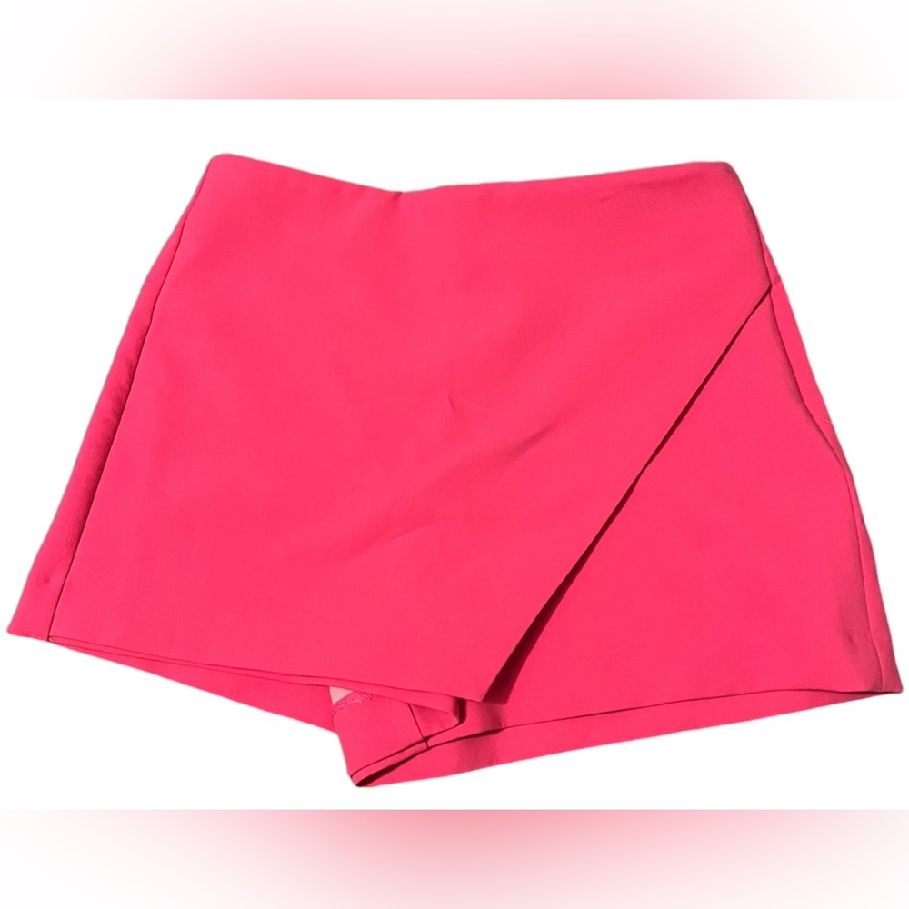 💓HOT PINK NWT ZARA SKORT!